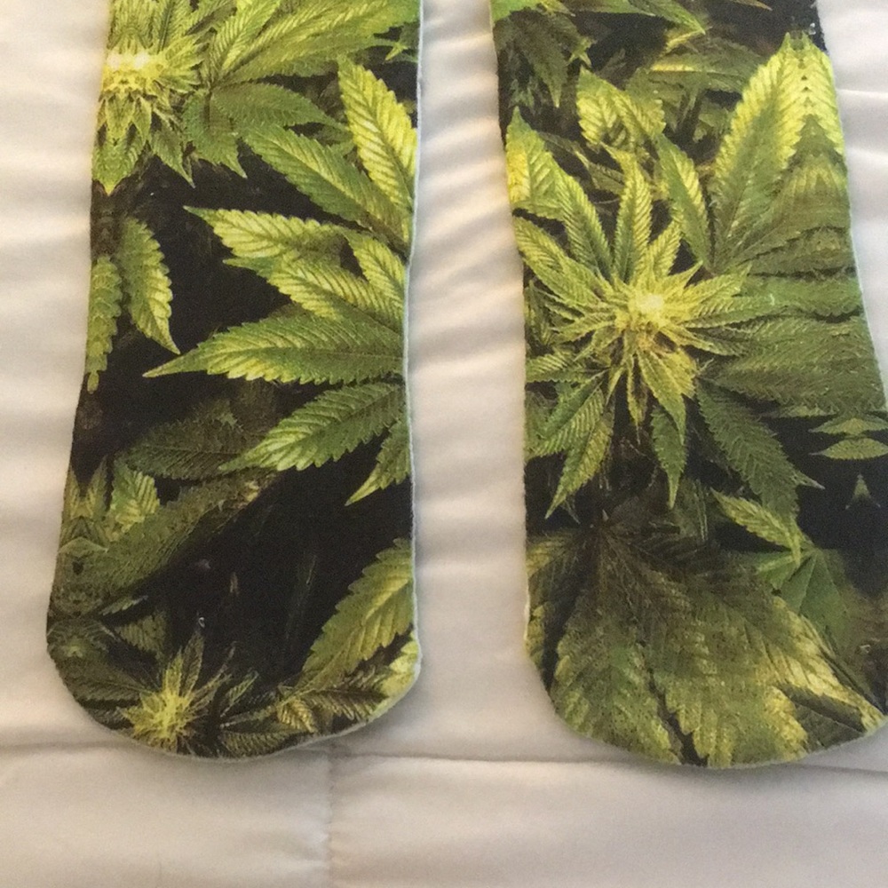 Pot Socks - Picture 2 of 4